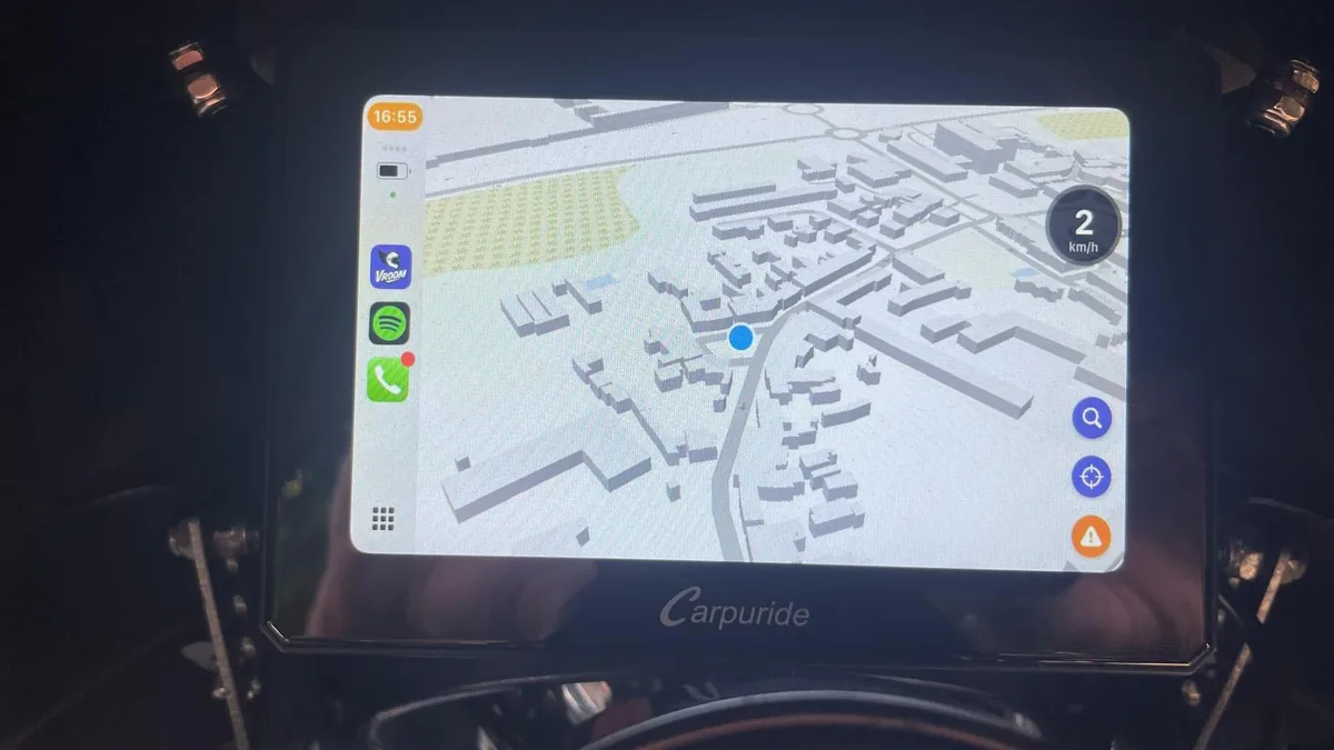 Carpuride 502H motorcycle screen running Vroom GPS 3D navigation over CarPlay on a Harley-Davidson Forty-Eight